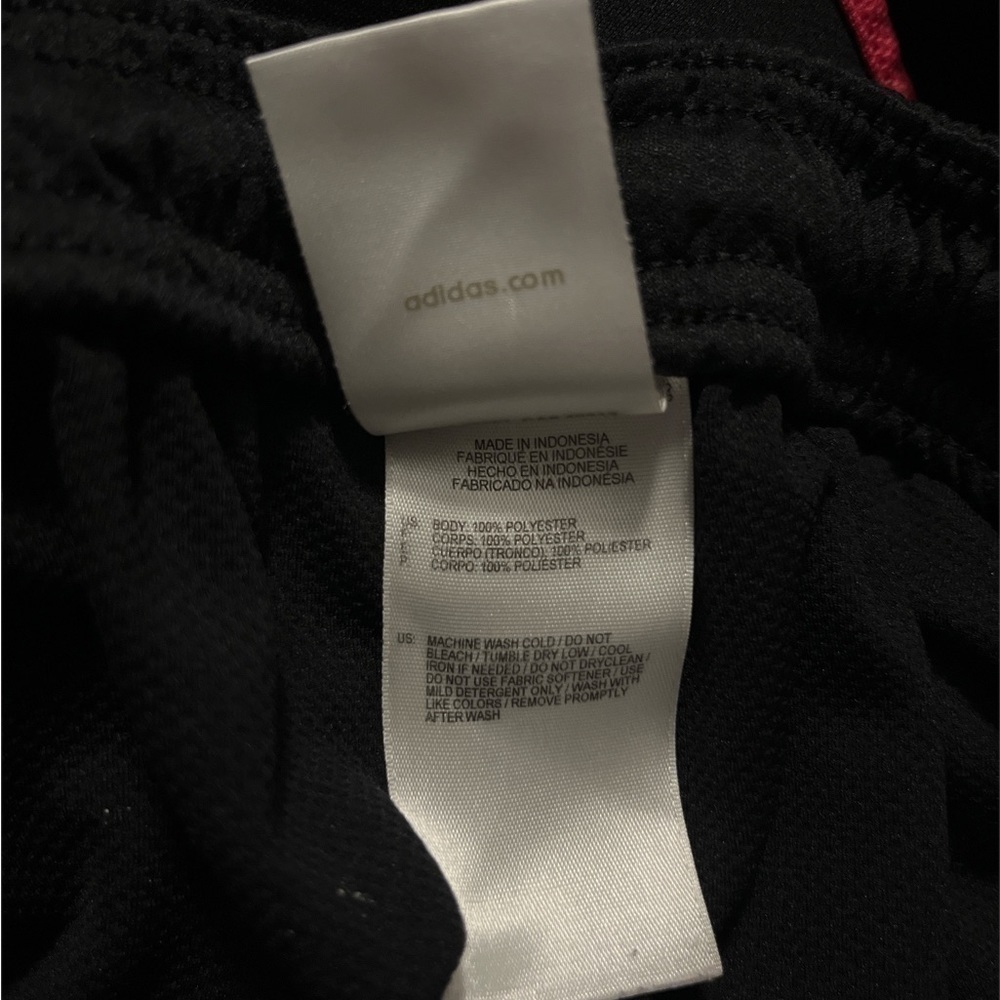 Adidas Athletic Shorts Size Medium - Picture 4 of 4